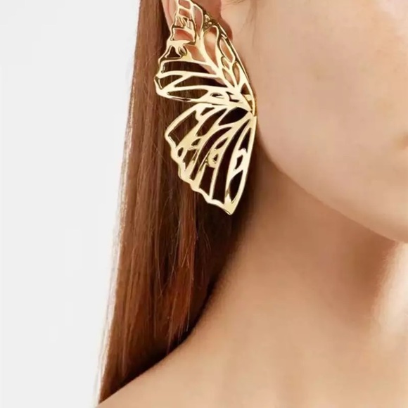 “Monarch Queen” Butterfly Wing Statement Earrings - Picture 2 of 7